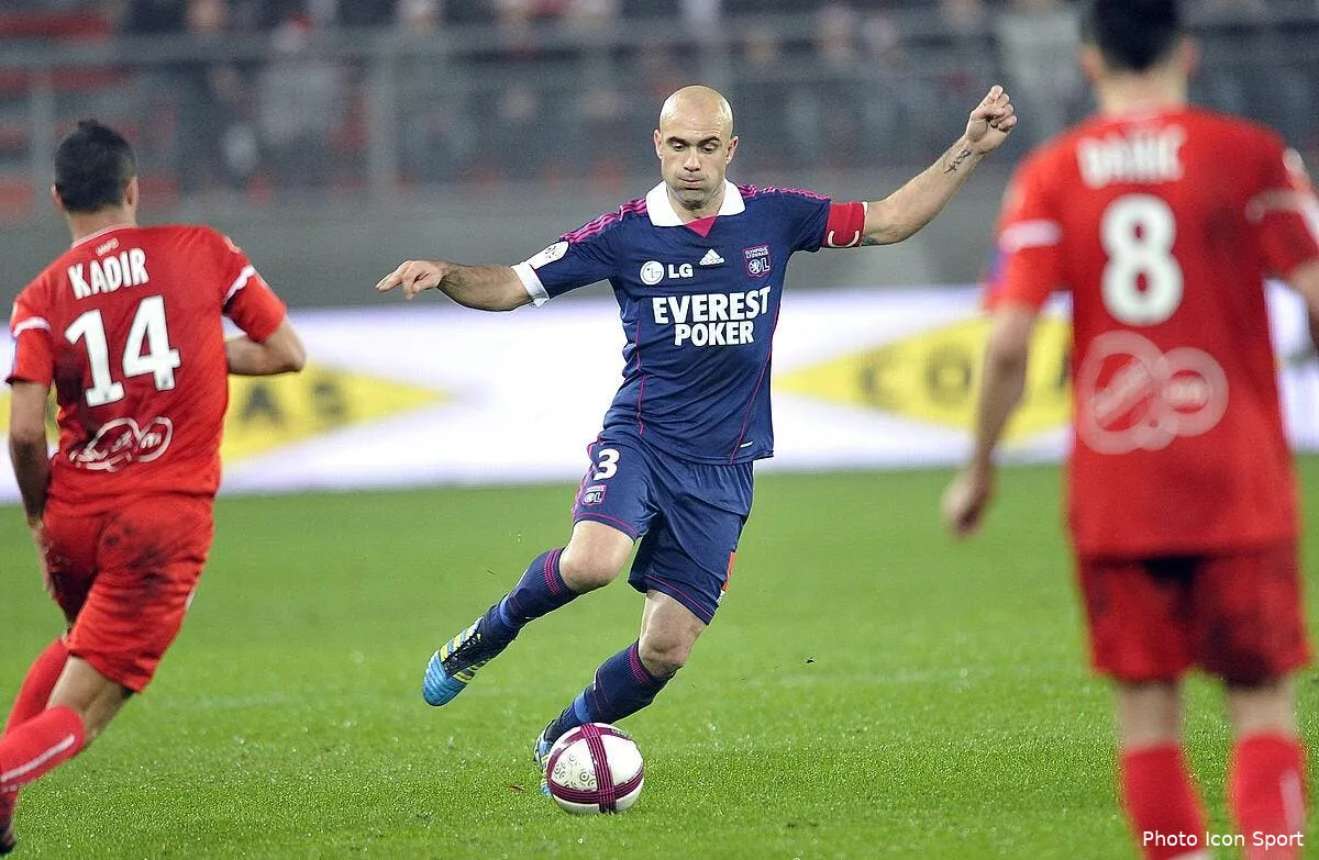 cris evoque le declin de sa carriere mais ne jette par les armes pour autant iconsport per 211211 74 1731502