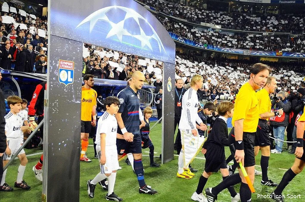 cris le real nous avait manque de respect 64370 13154