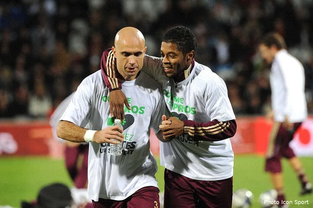 cris ne voit pas l ol reussir sans lui 63772 12710