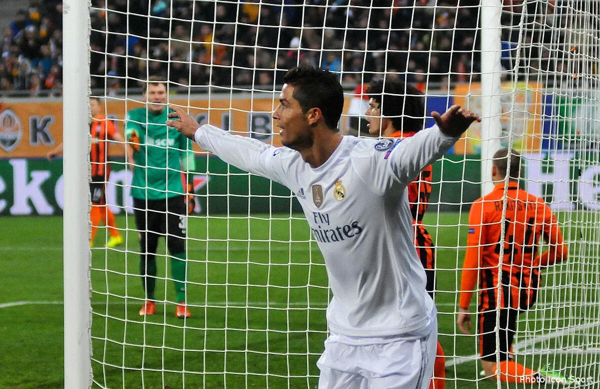 cristiano ronaldo a fait une promesse en or au psg iconsport spu 251115 08 04126835