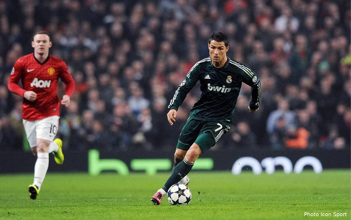 cristiano ronaldo a man utd van gaal refuse iconsport pho 050313 11 04104927