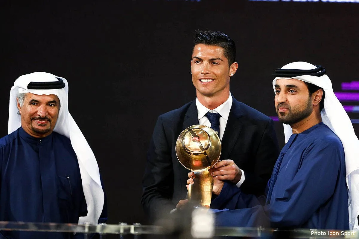 cristiano ronaldo ballon d or larque dit oui iconsport mar 291214 09 06101419