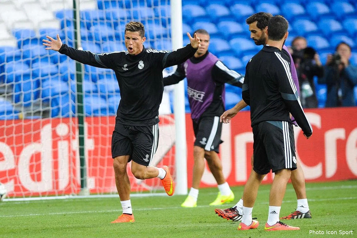 cristiano ronaldo dans les coulisses du real madrid ronaldo 30102977