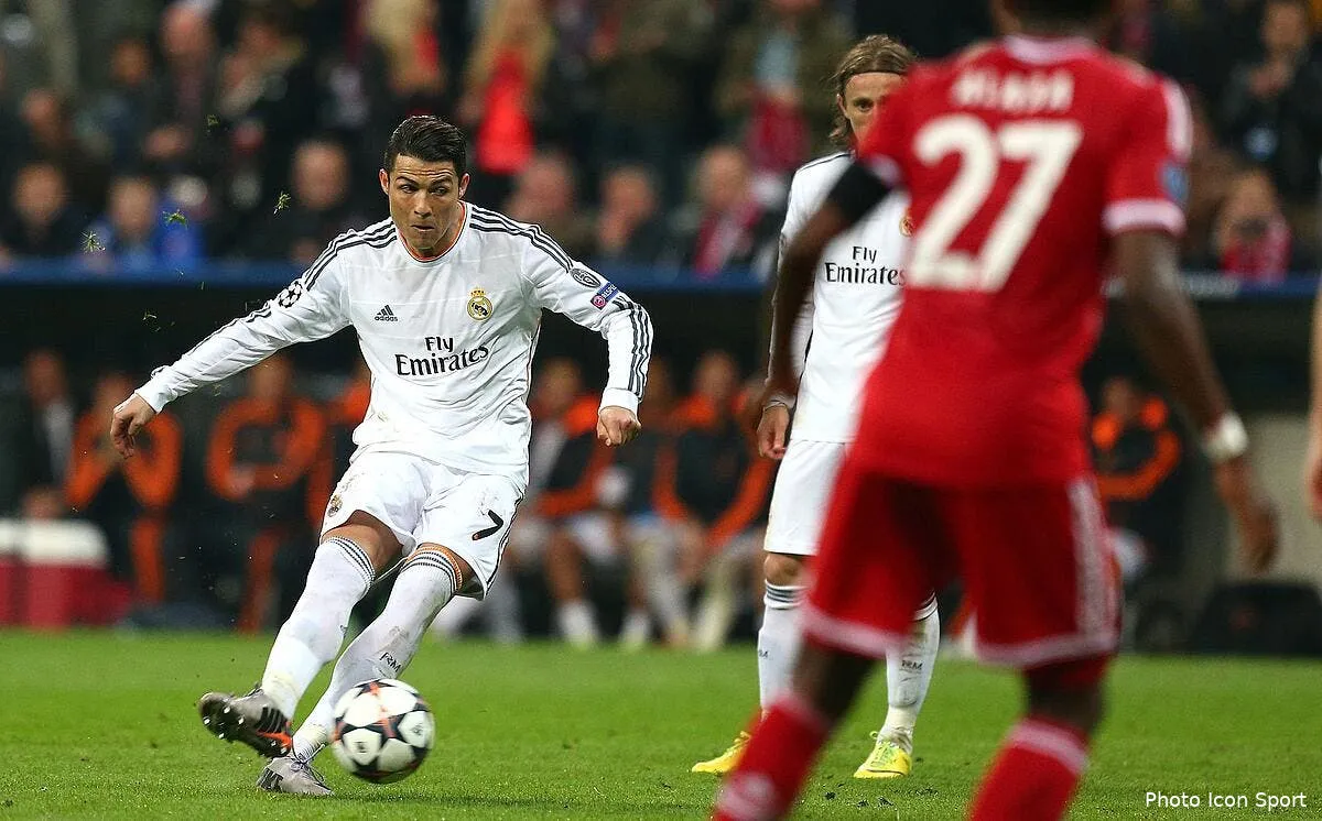 cristiano ronaldo est humain la preuve ronaldo 32105747