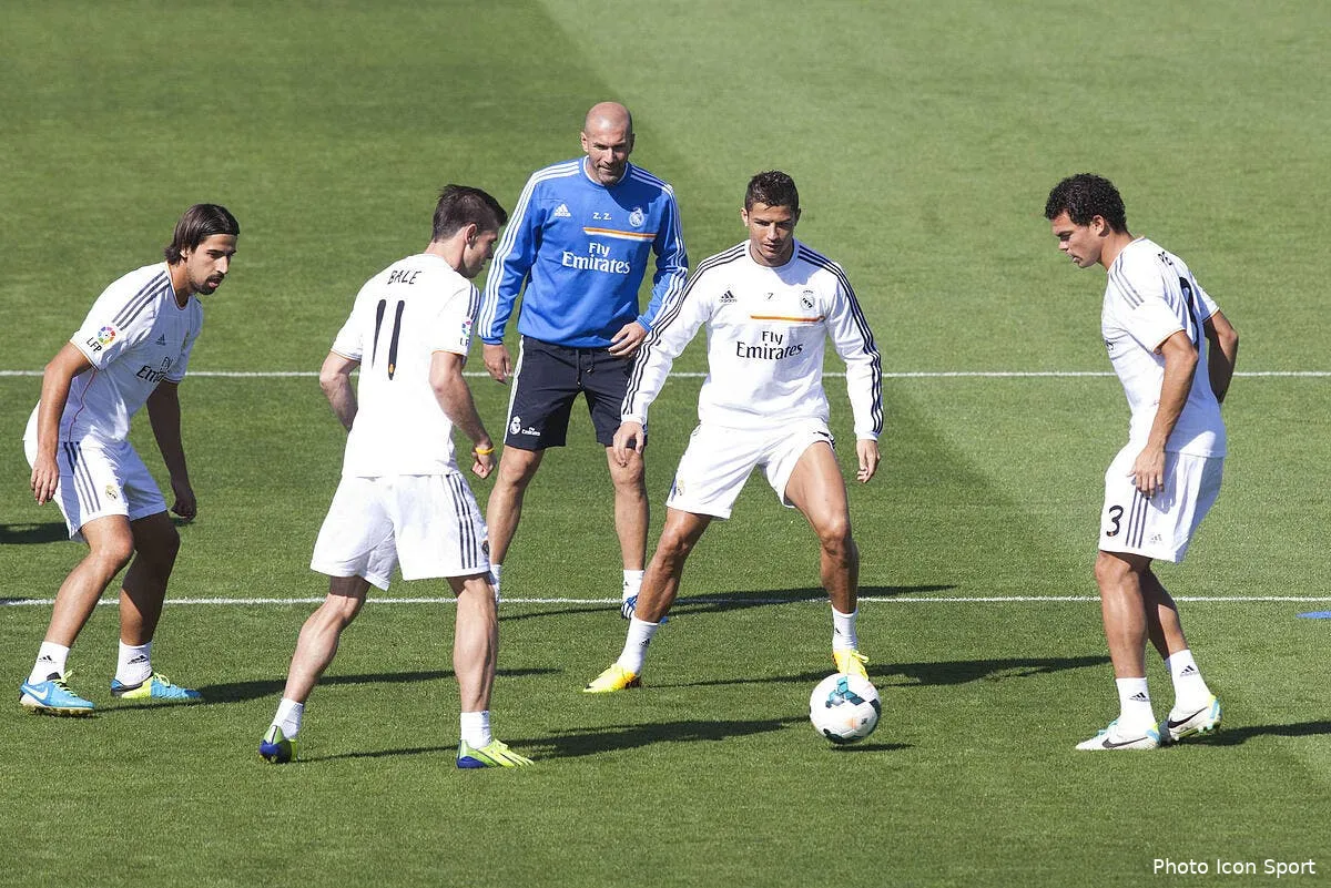 cristiano ronaldo est monstrueux pour zizou iconsport dpa 130913 14 0771419