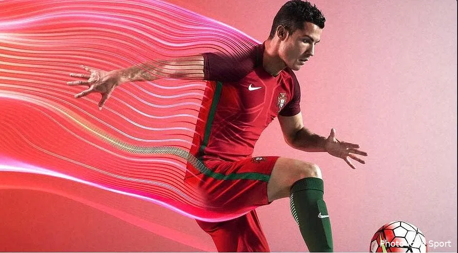 cristiano ronaldo et le portugal ont leur maillot pour l euro portugal137018