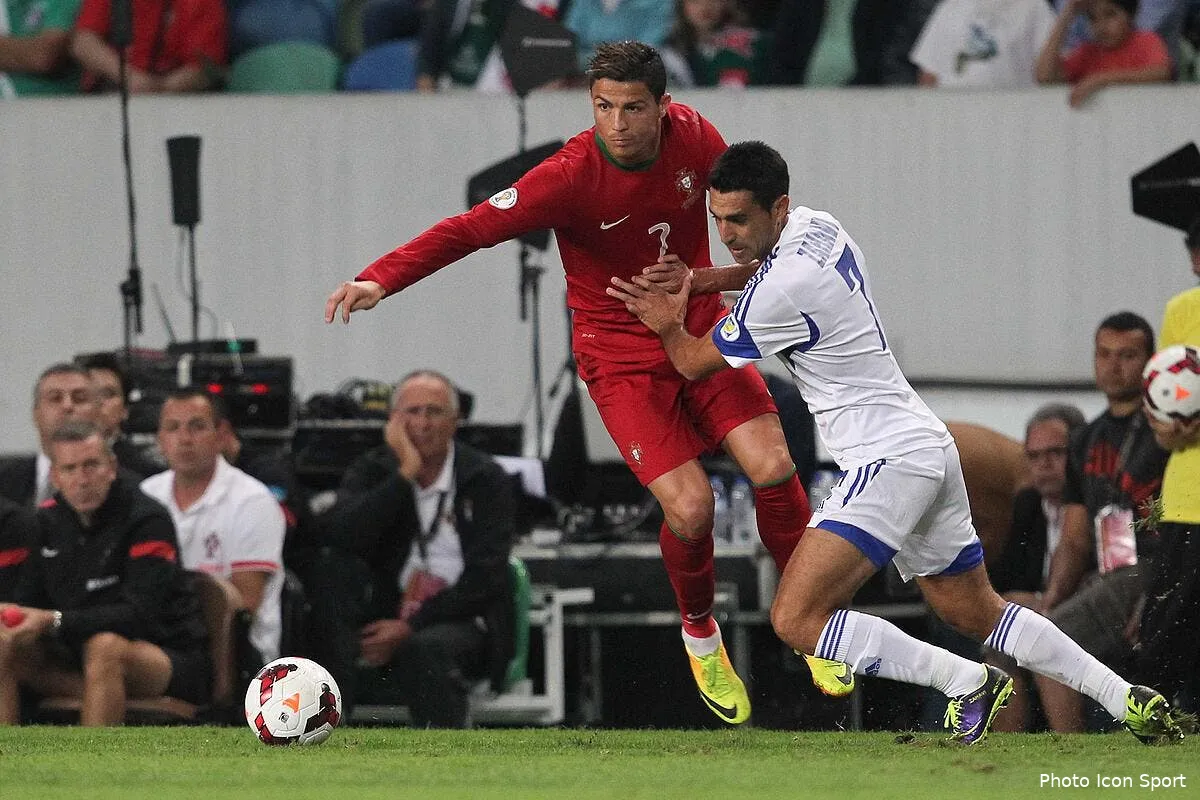 cristiano ronaldo fait un cauchemar bleu iconsport rod 111013 08 0567463