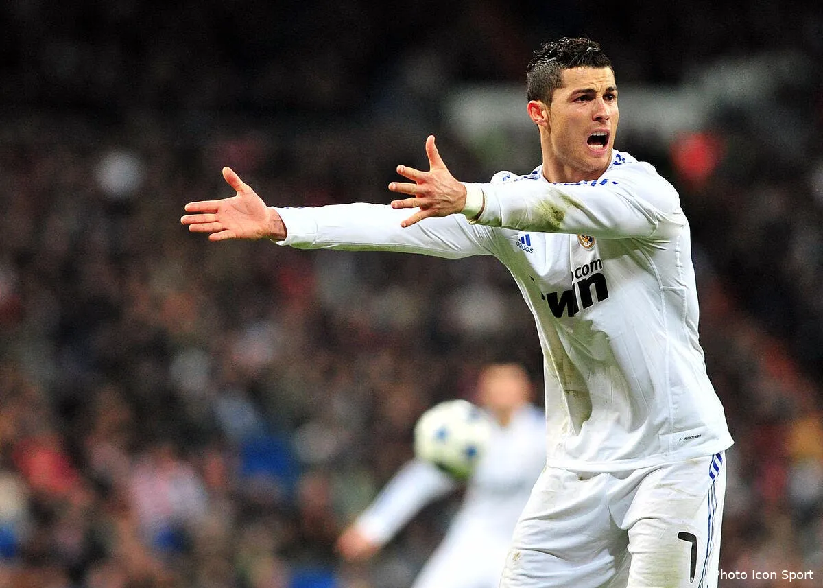 cristiano ronaldo on ne touche pas a son fils iconsport pho 020211 99 9919961