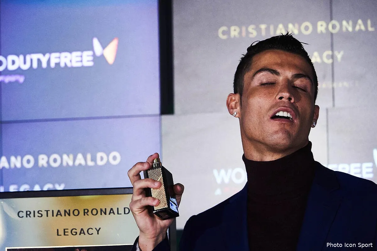 cristiano ronaldo recoit une lecon du maitre capello iconsport vis 030316 01 05135712