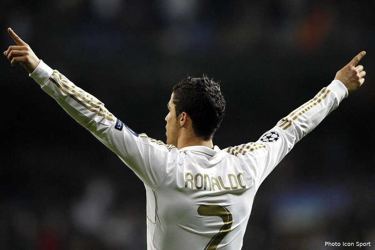cristiano ronaldo redonne de l air au real madrid iconsport lof 040412 97 1533572