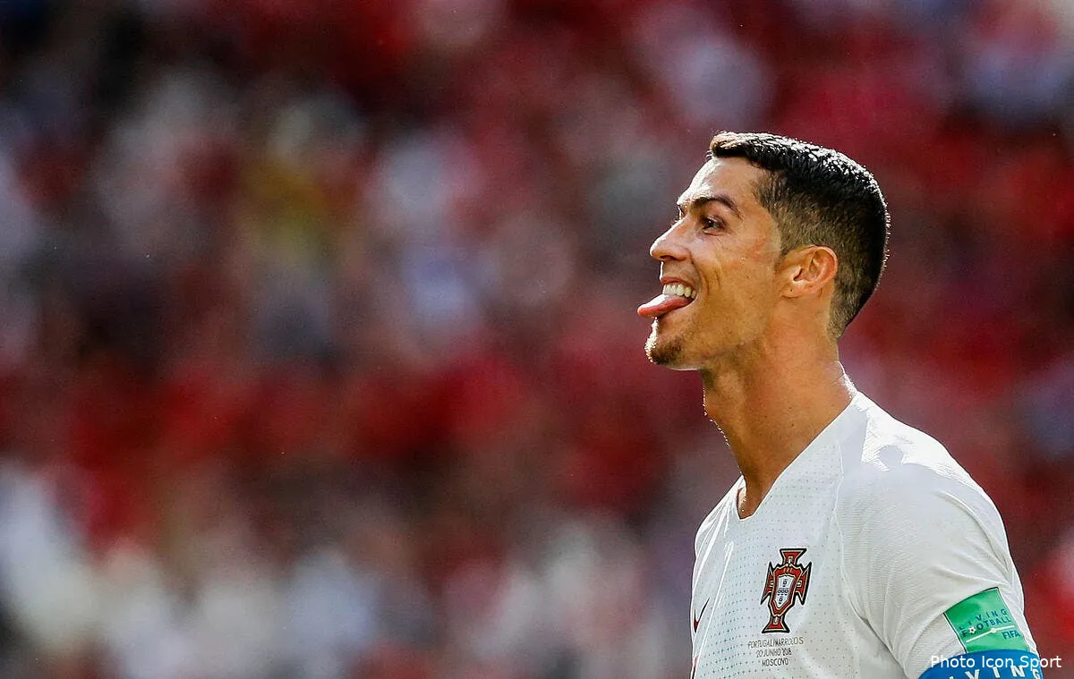 cristiano ronaldo ridiculise l image de neymar et messi iconsport icon 37111687222763