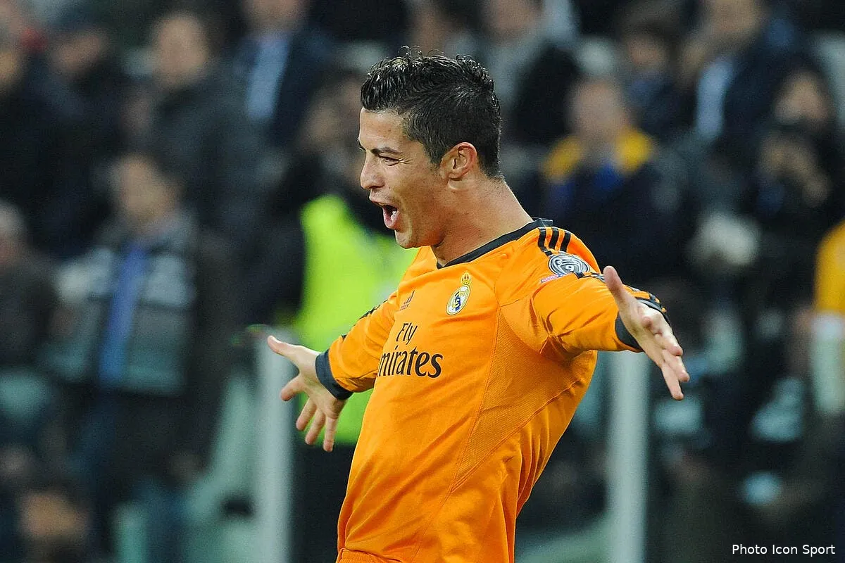 cristiano ronaldo s offre un record de plus iconsport ipp 051113 82 2671773