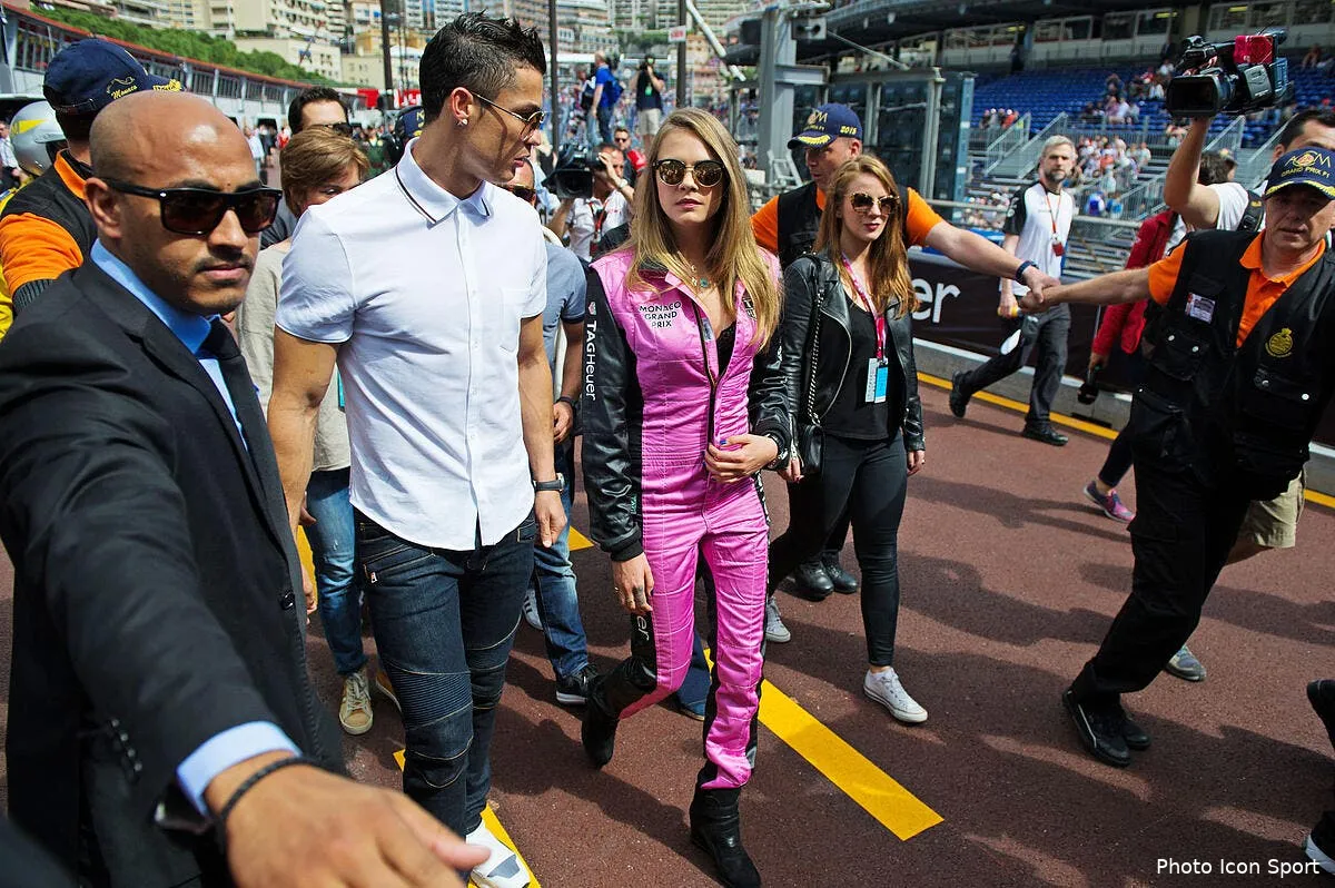 cristiano ronaldo se fait racheter par le patron de valence iconsport xpb 240515 78 03114841