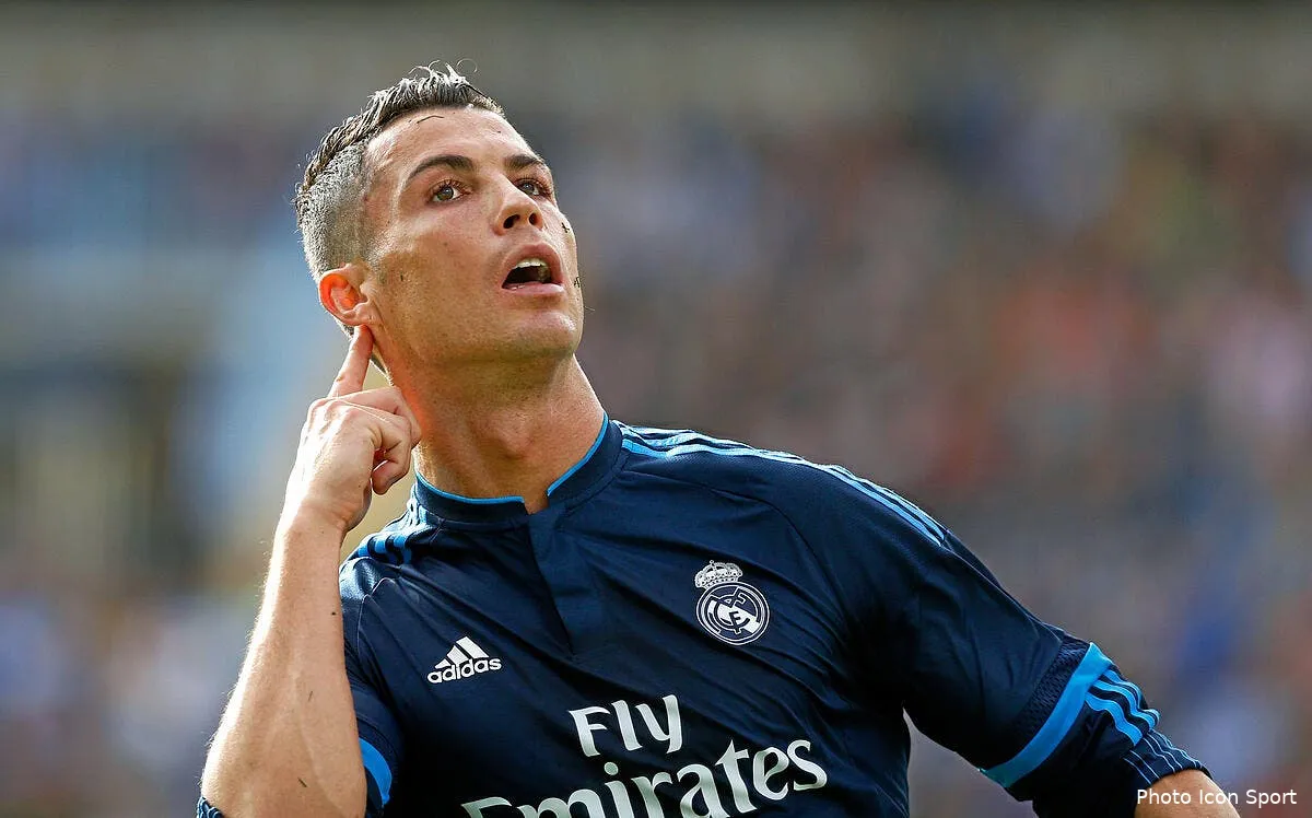cristiano ronaldo tente d eteindre l incendie qu il a provoque iconsport mar 210216 01 02135090