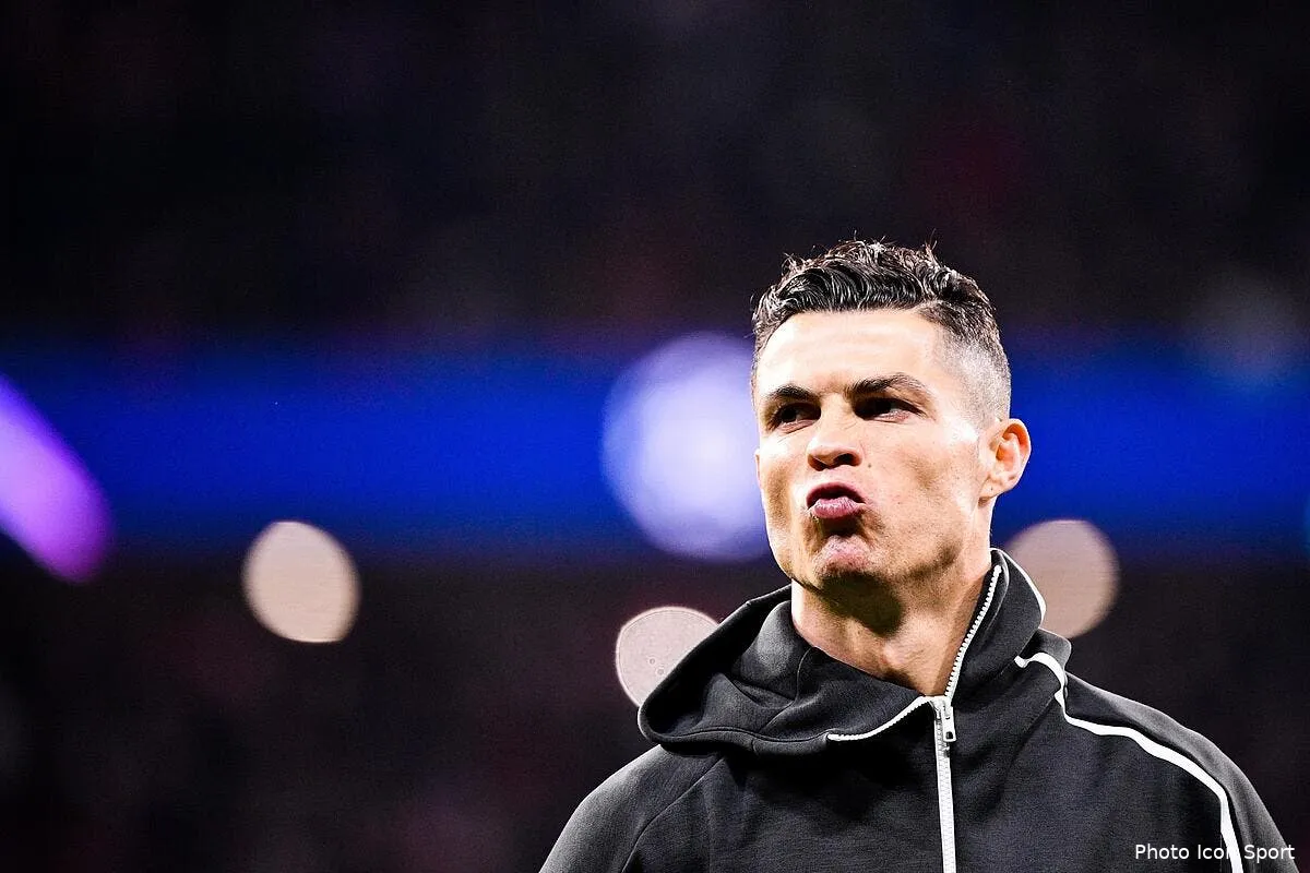 cristiano ronaldo teste sa cheville sur sa nouvelle rolls royce icon lp 9277280246597