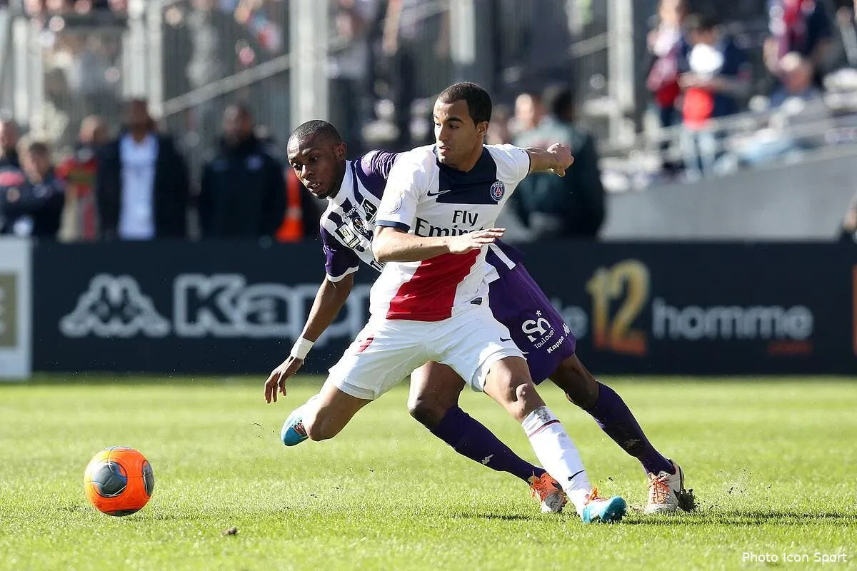 critique au psg lucas a l aval du policier de l ol lucas moura 377403