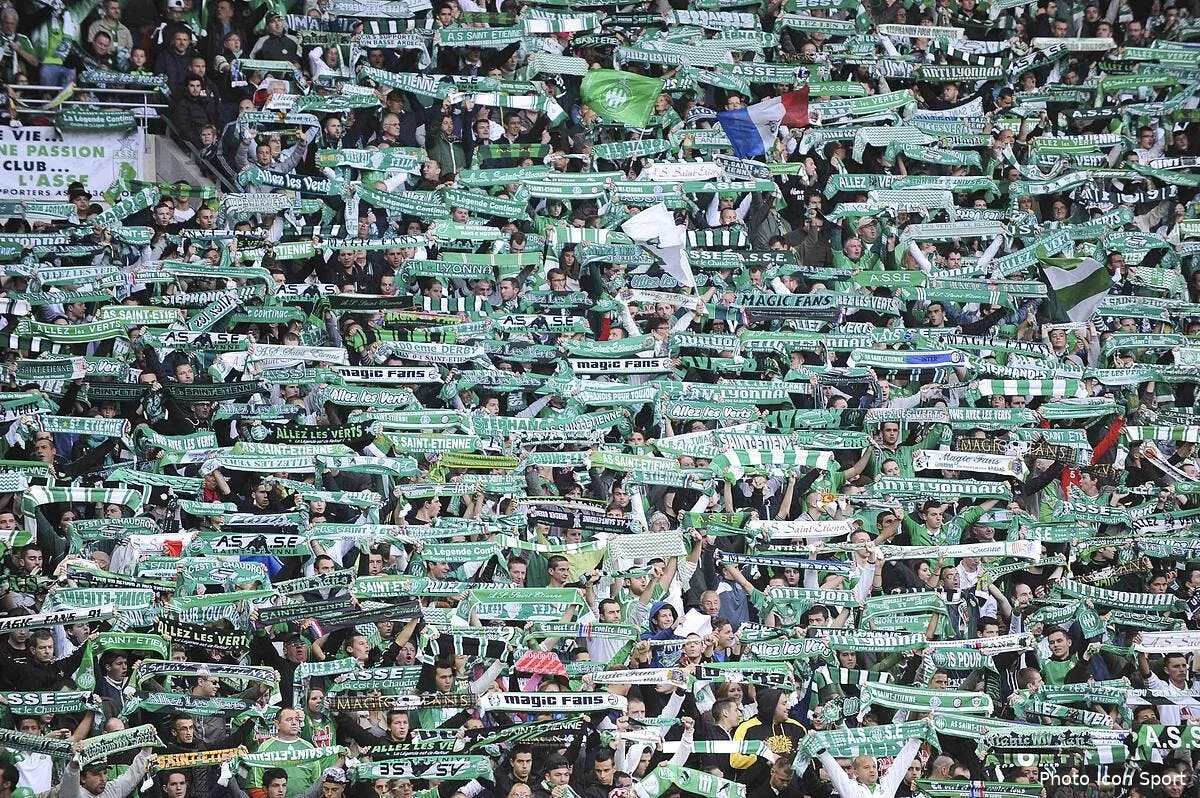 critiquee pour ses affluences l asse montre les crocs supporters asse 2133652