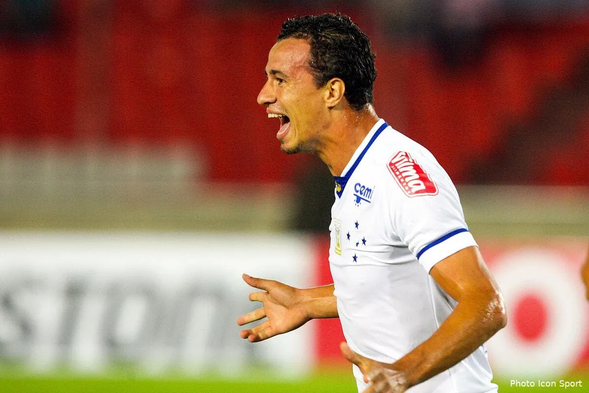 damiao a refuse l offre de l om iconsport pho 190315 09 03119759