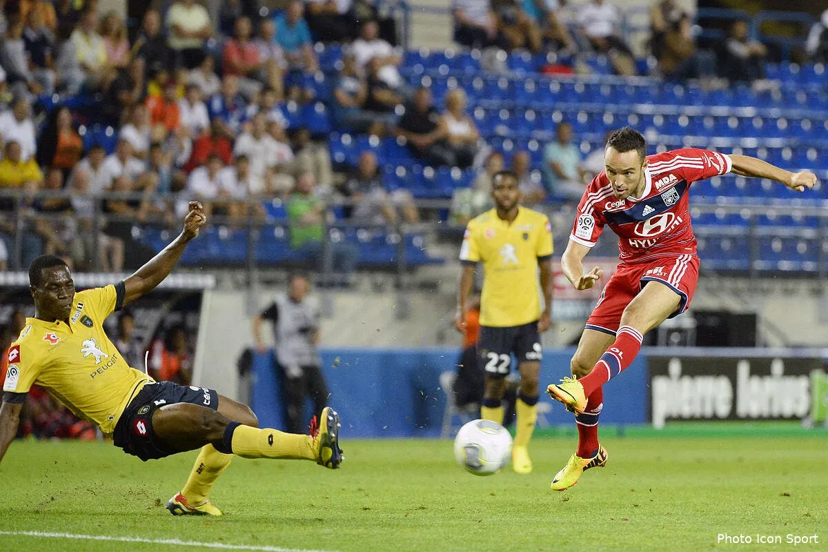 danic aussi annonce le retour du grand ol iconsport por 160813 61 6669419