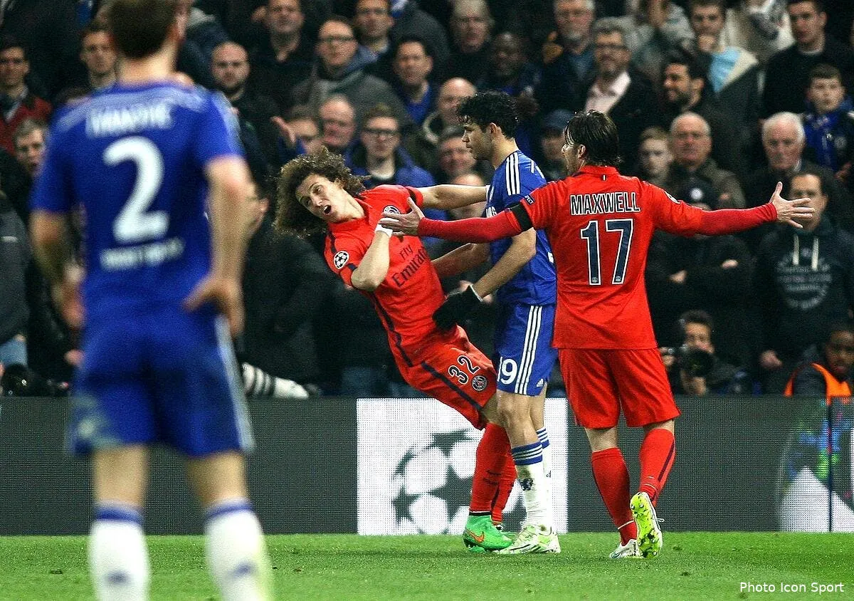 david luiz demande a diego costa de venir au psg iconsport bpi 110315 05 35131027