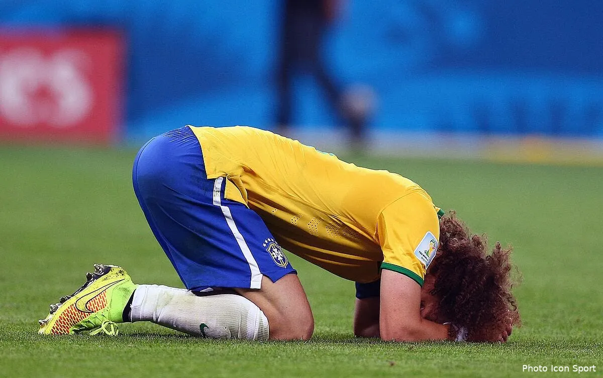 david luiz se blesse au genou le psg tremble iconsport bpi 080714 43 9391455