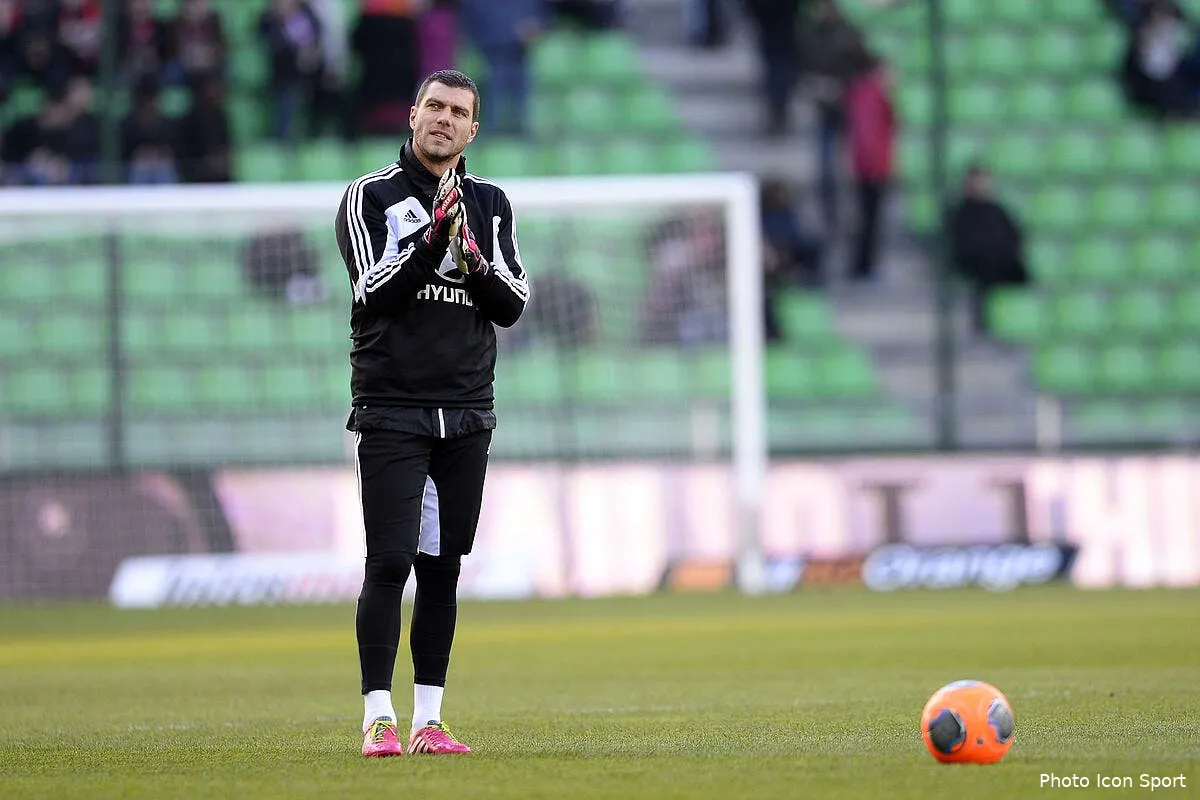 de l ol a caen vercoutre a revu son salaire a la baisse iconsport por 020214 21 7885601