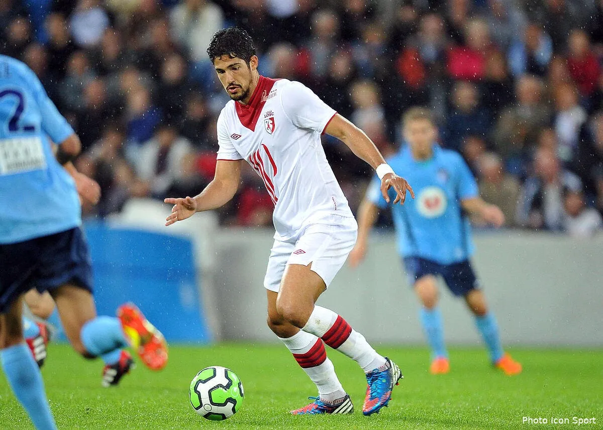 de melo reve du salaire d ibrahimovic au psg et c est tout iconsport per 120712 11 7838199