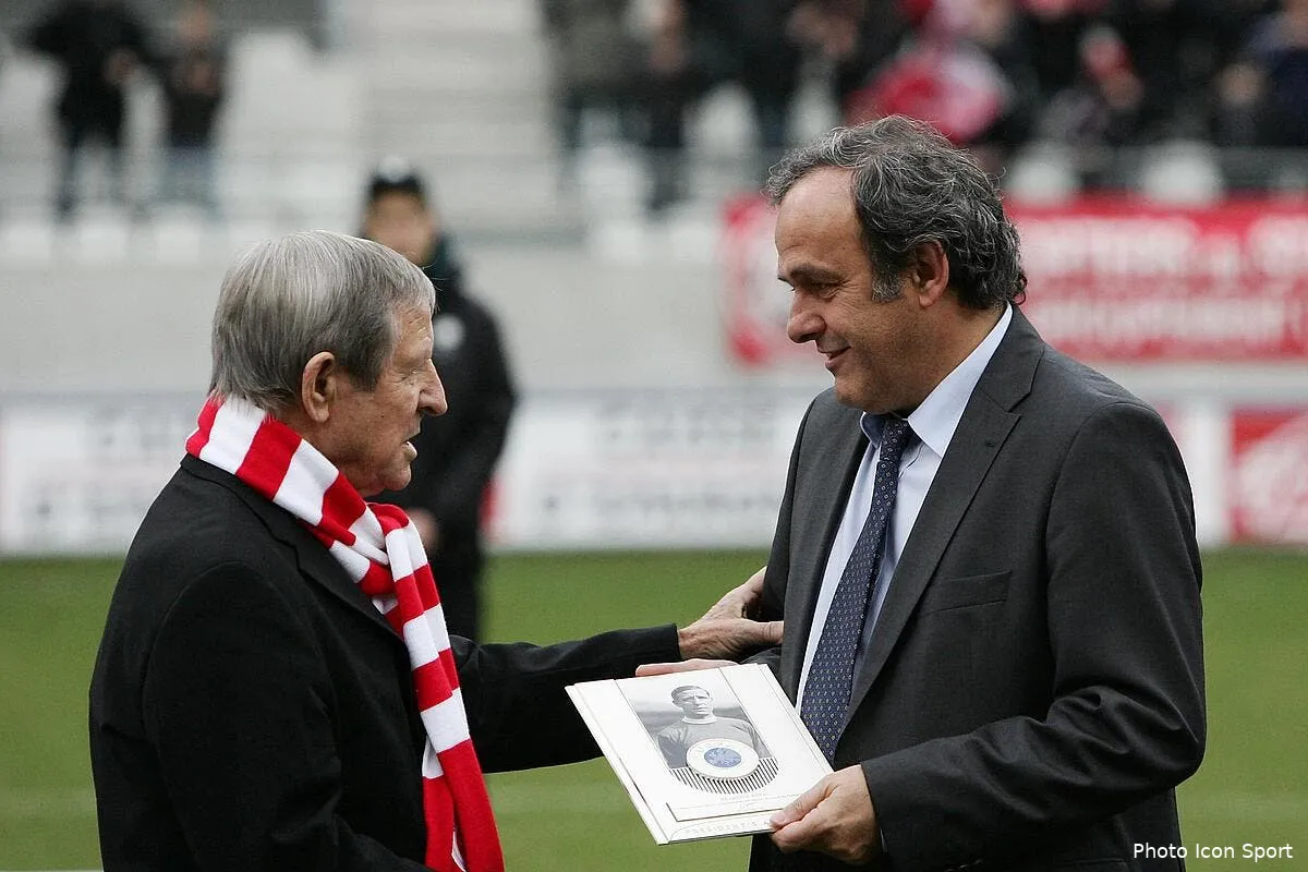 deces de kopa michel platini pleure la premiere star du football francais iconsport mrv050211 01 22172542