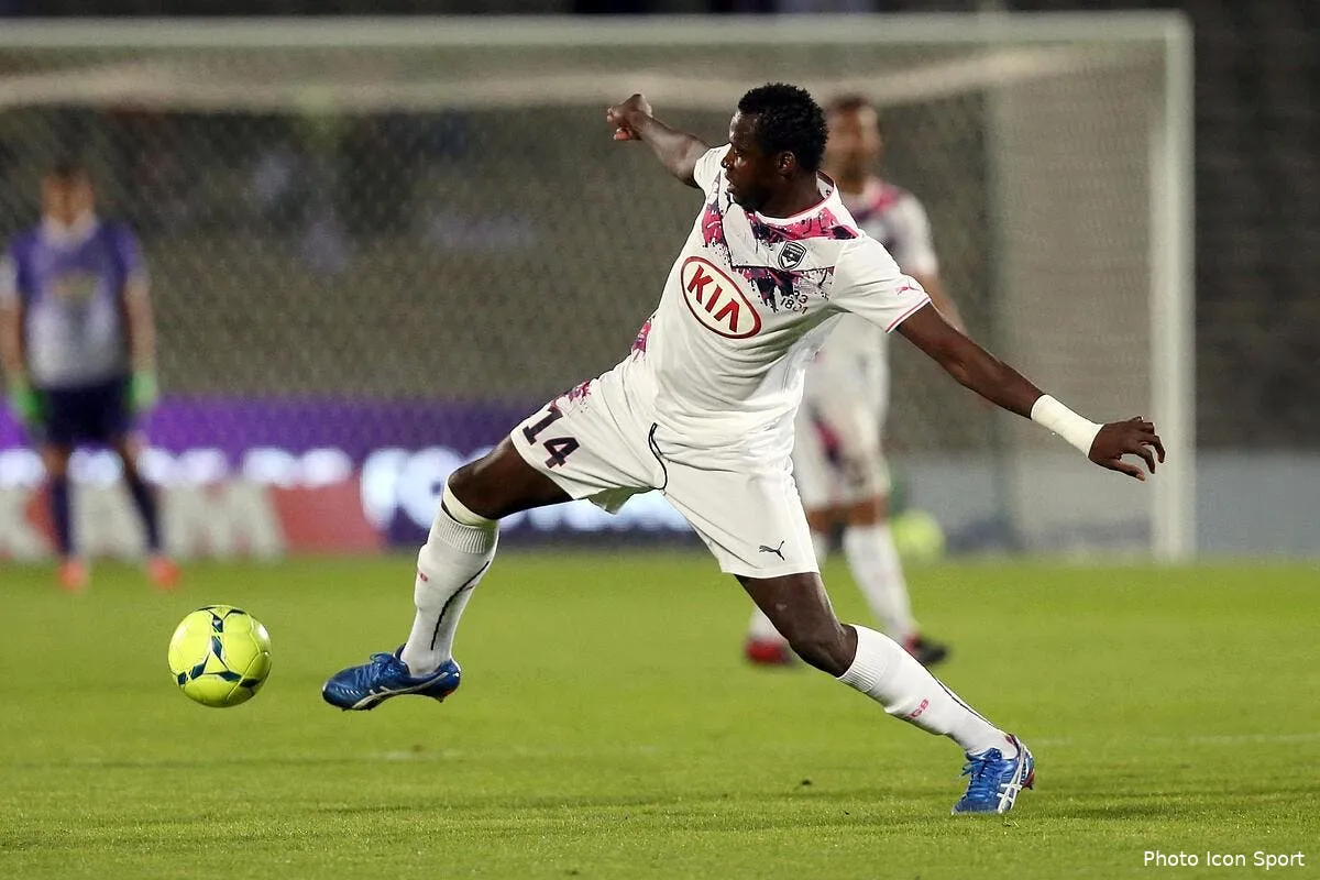 deja une grosse tuile pour bordeaux iconsport blo 110513 77 0361718