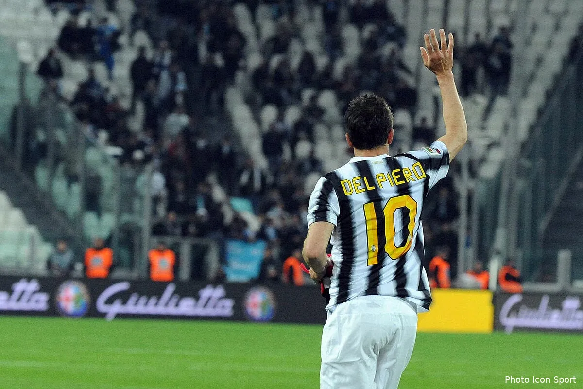 del piero regarde ce qu il se passe du cote du psg iconsport ipp 110412 30 3333893