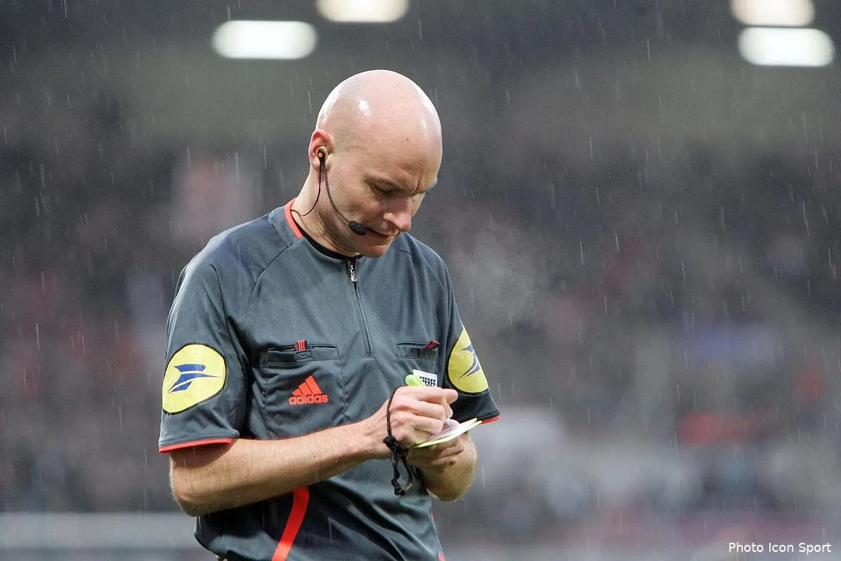 des insultes raciste contre chafni c est faux selon l arbitre iconsport rs 130110 75 06 128743