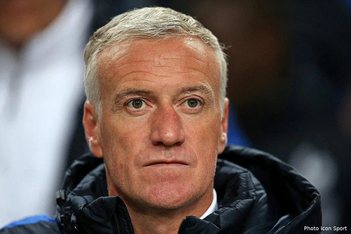 deschamps met christian jeanpierre a la retraite des bleus iconsport mis 250316 05 04138130