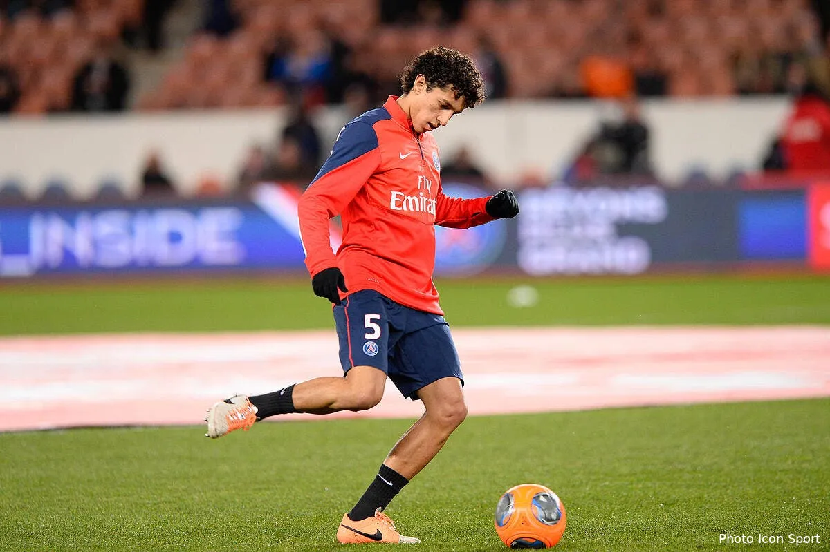 deux francais et un joueur du psg sur les tablettes du barca marquinhos 178067