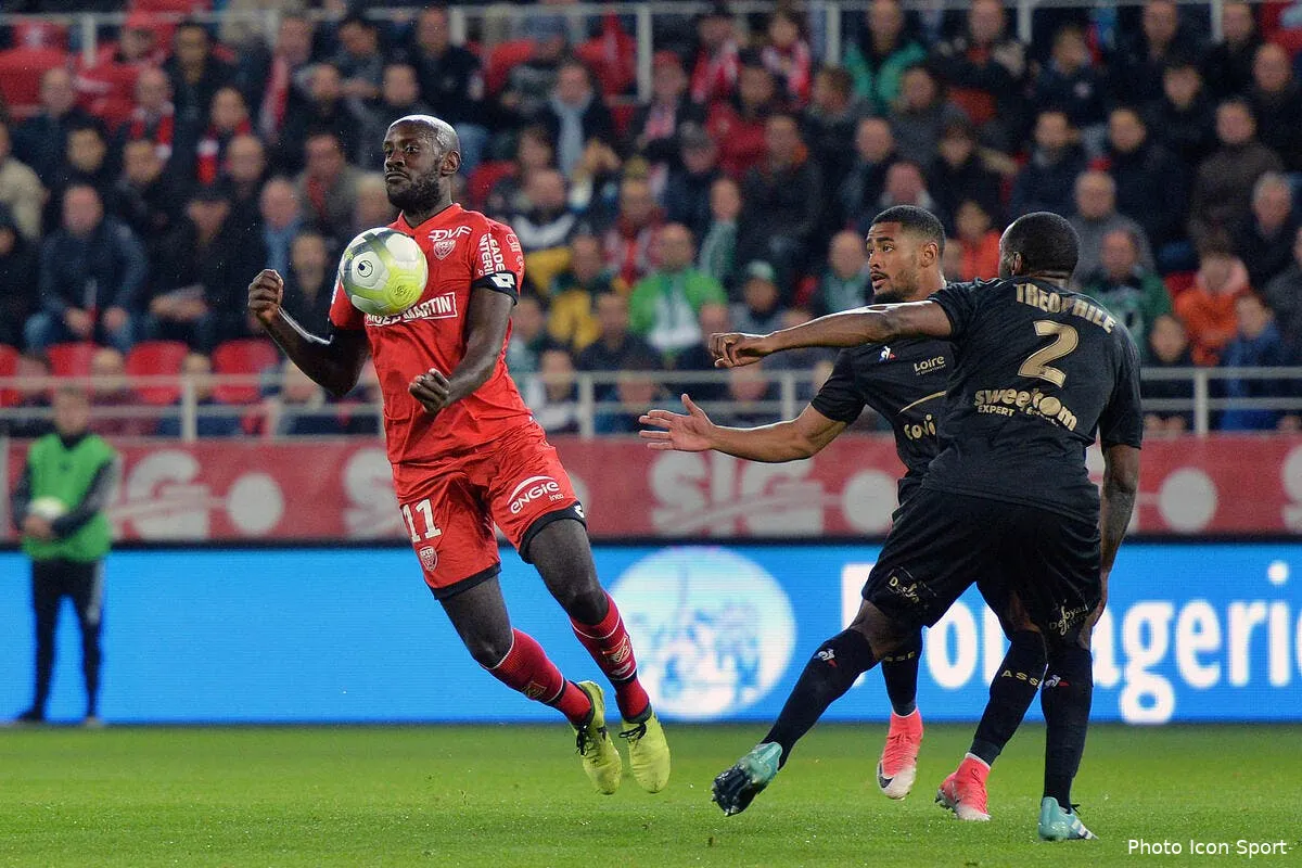 dfco des absents aussi a dijon contre le psg iconsport icon poy 160917 01 14196303