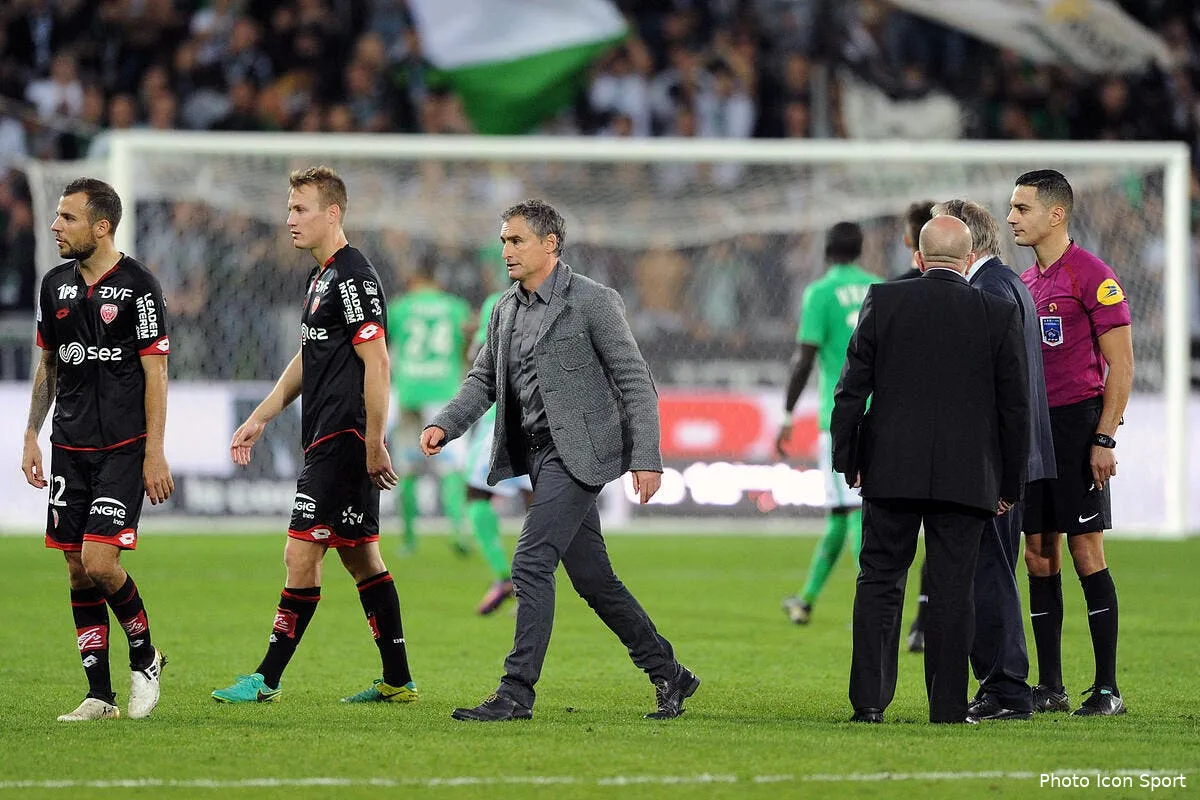 dfco pas coherent l arbitre s est trompe et dijon est vert iconsport jpt 161016 27 10158142