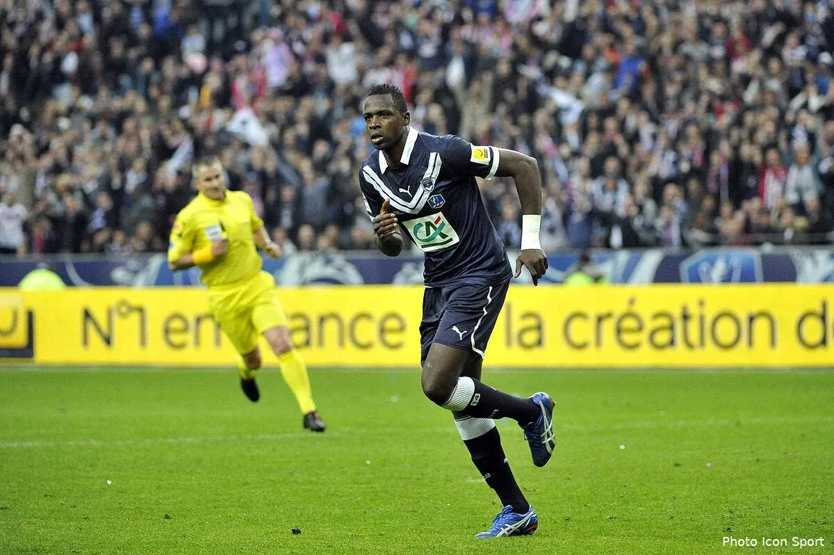 diabate prolonge d un an a bordeaux iconsport noe 310513 06 1262611