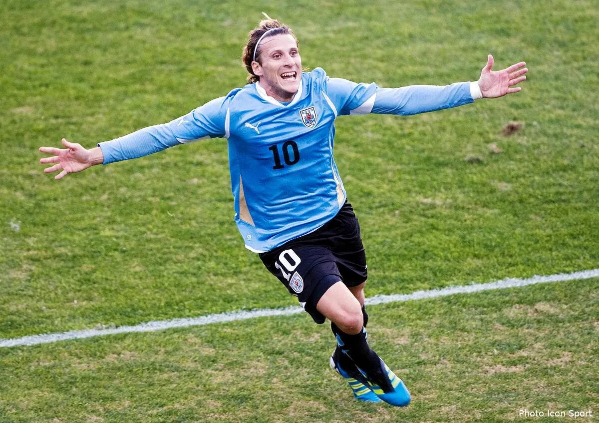 diego forlan le remplacant ideal d eto o a l inter iconsport pho 240711 107 6223380