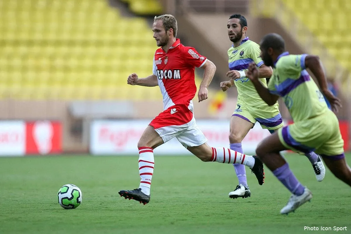 dijon et monaco c est deja chaud iconsport blo 100812 01 0438375