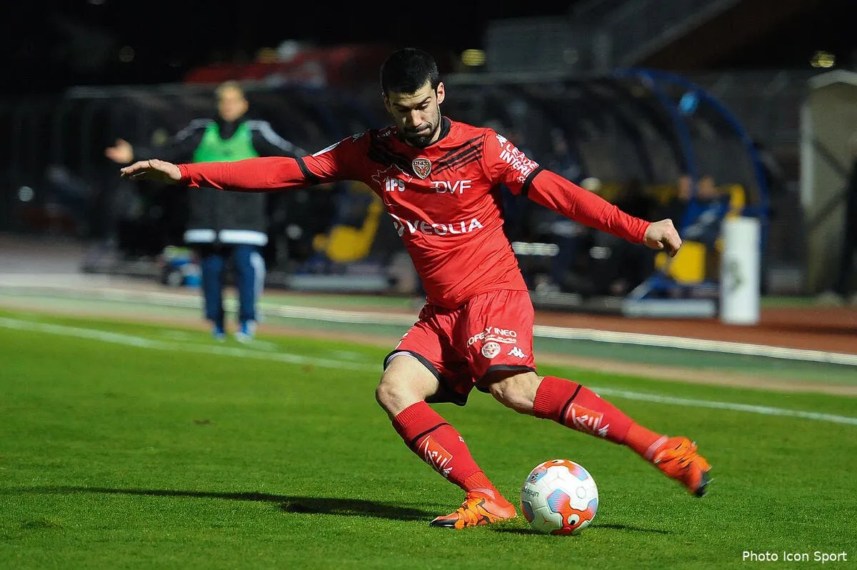 dijon passe seul en tete de l2 iconsport fer 290116 11 36133031