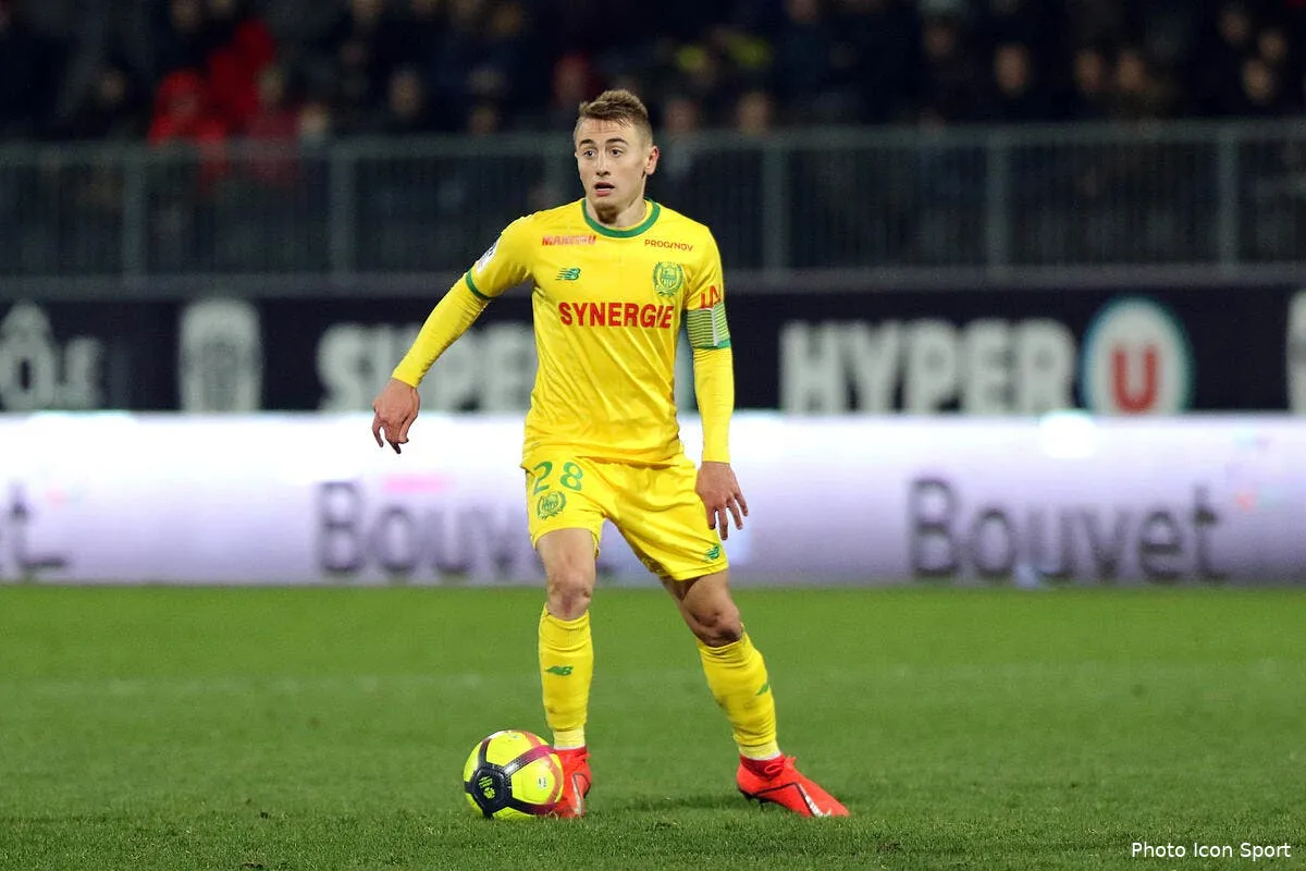 disparition de sala rongier refuse toute minute de silence icon lem 200119 79 83242849