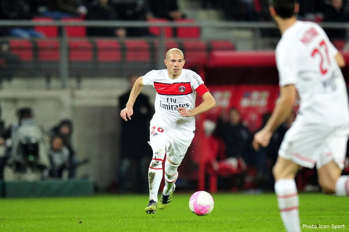 domenech envoie jallet a l euro 2012 iconsport noe 060512 401 0934755