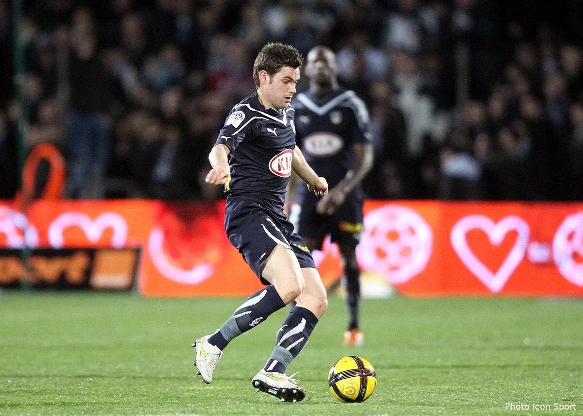 ducasse pret a faire une croix sur bordeaux pour la ligue 2 iconsport rpr260211 01 9921127