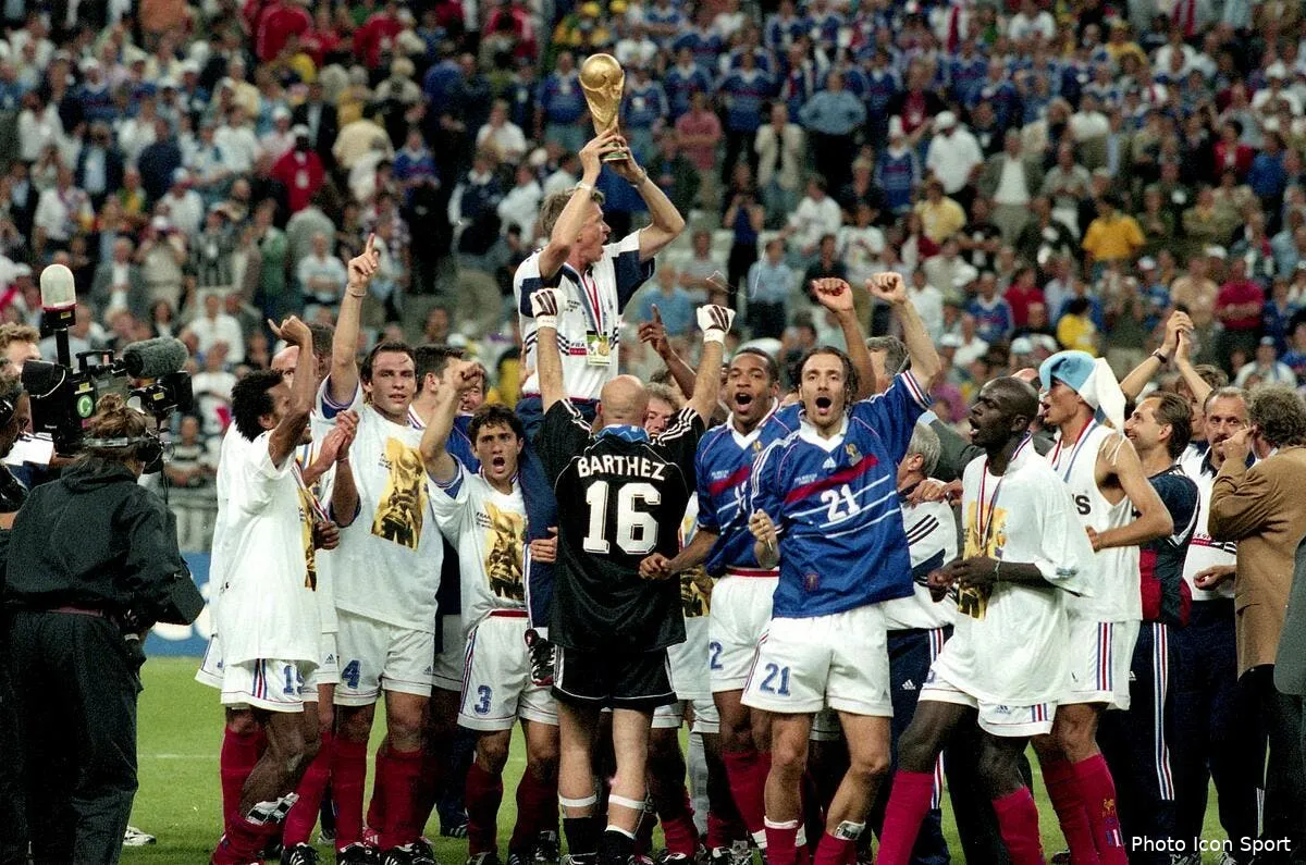 dugarry a un drole de reproche contre thierry henry iconsport onz 120798 85 0197993