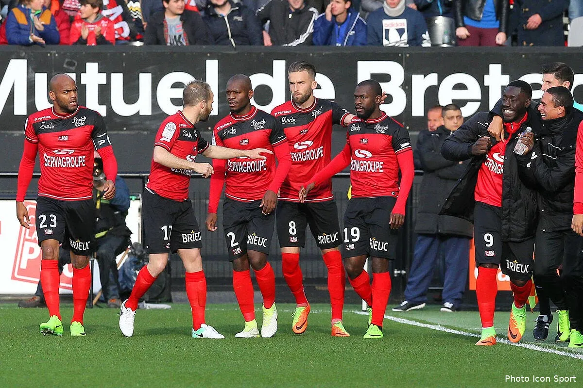 eag guingamp a remis la marche avant ak apprecie iconsport vmi 060517 05 10179140