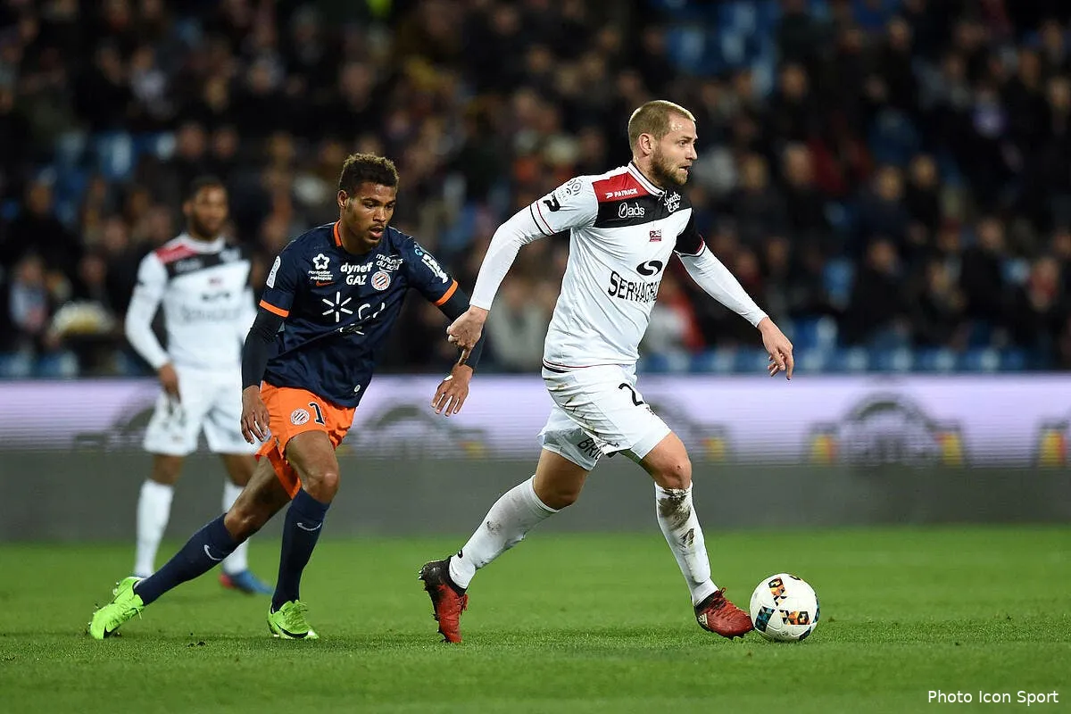 eag guingamp ne fait aucune offre et laisse partir bodmer iconsport dim 040317 94 42180800