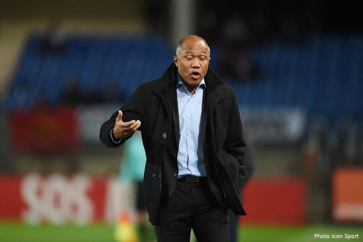 eag kombouare n aime pas qu on fasse le mariole et vise dupraz iconsport dim 040317 94 15176864