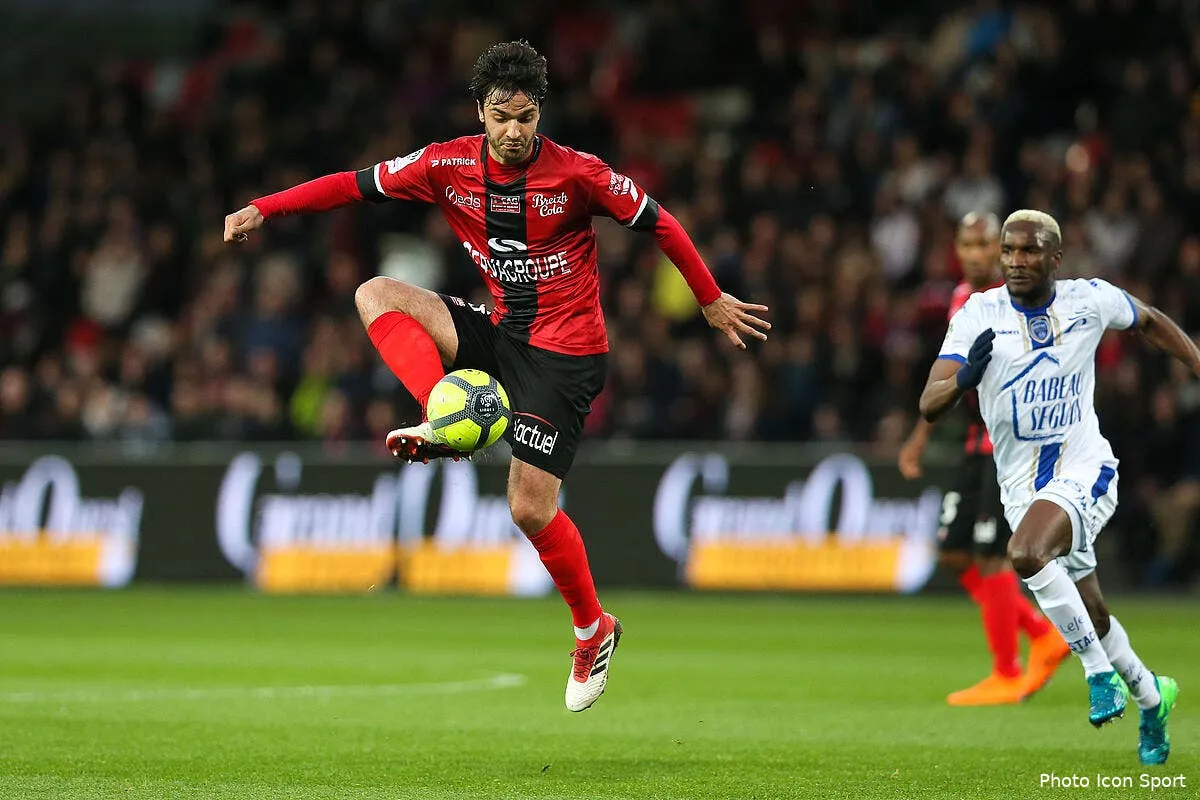 eag kombouare revele un accord avec grenier au mercato grenier 22220701