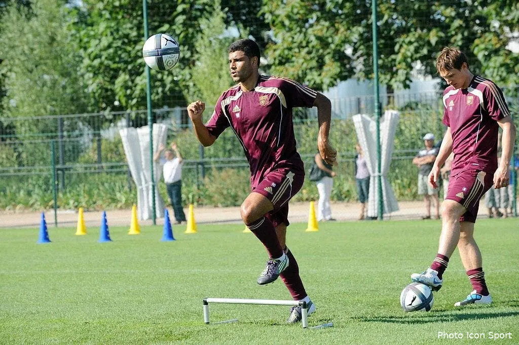 ederson effectue un retour tres prudent 67861 16080