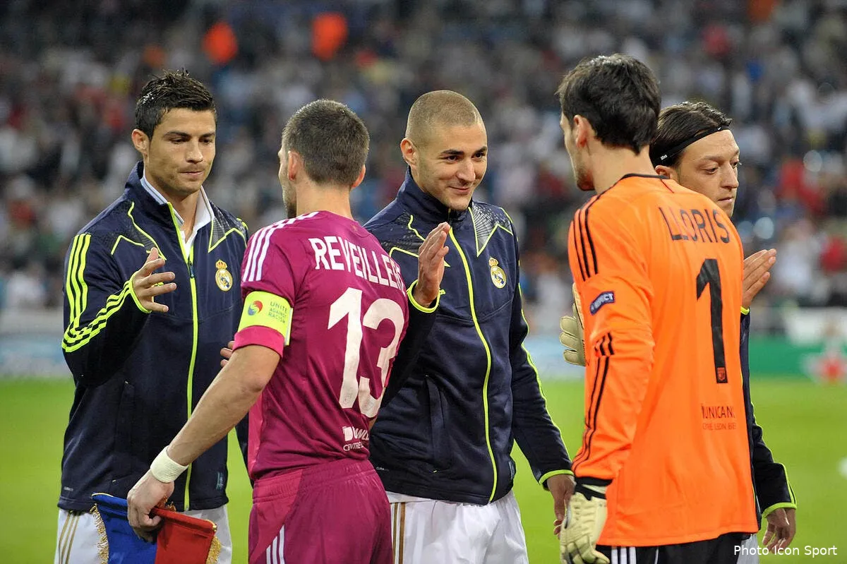 edf benzema chez les bleus lloris evite un piege gros comme une maison iconsport win 181011 301 25196685