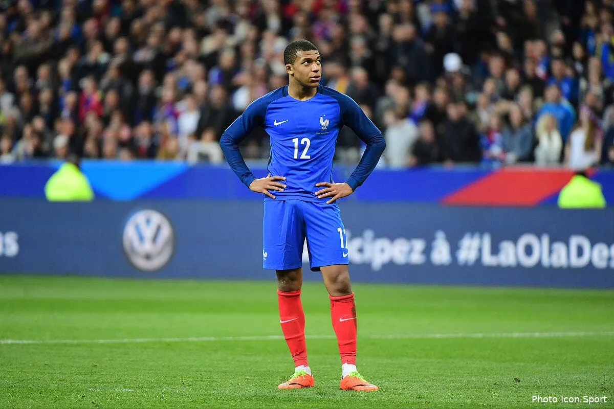 edf deschamps appelle lacazette mbappe et zouma iconsport win 280317 01 1945180414